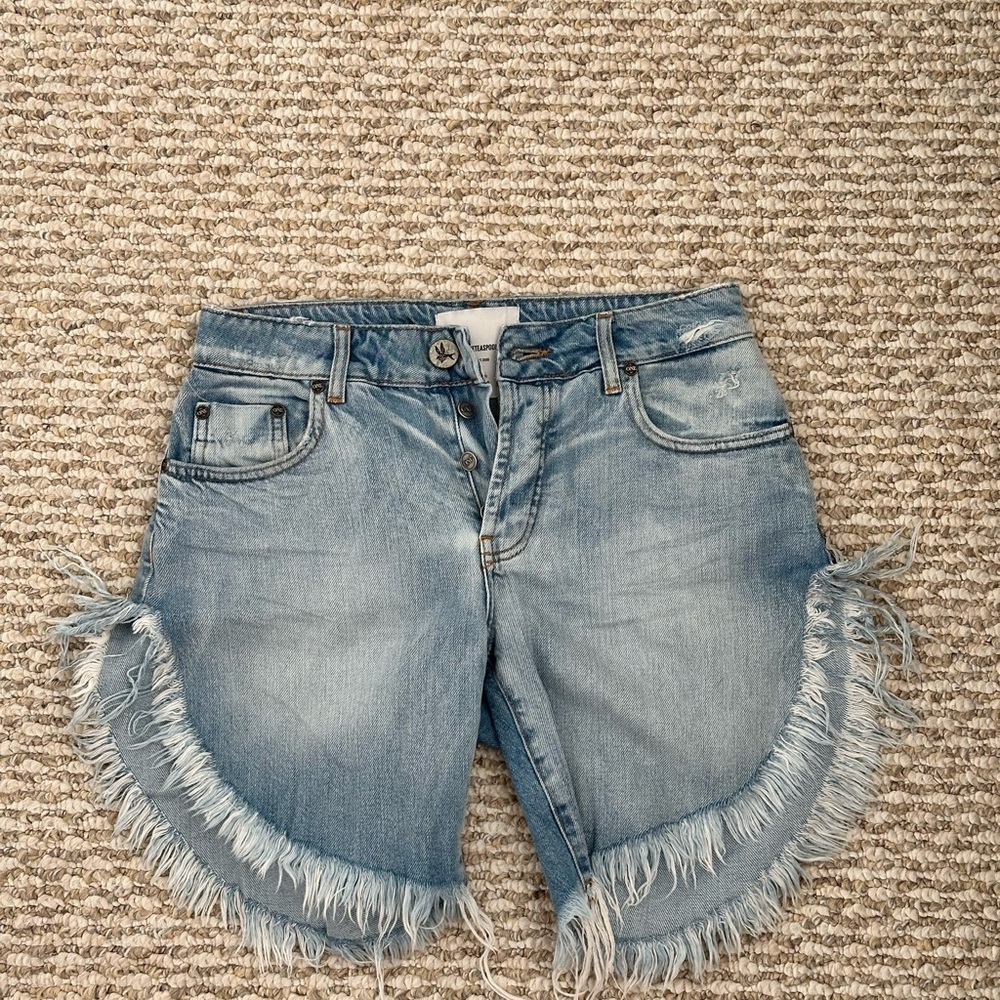 One Teaspoon Shorts